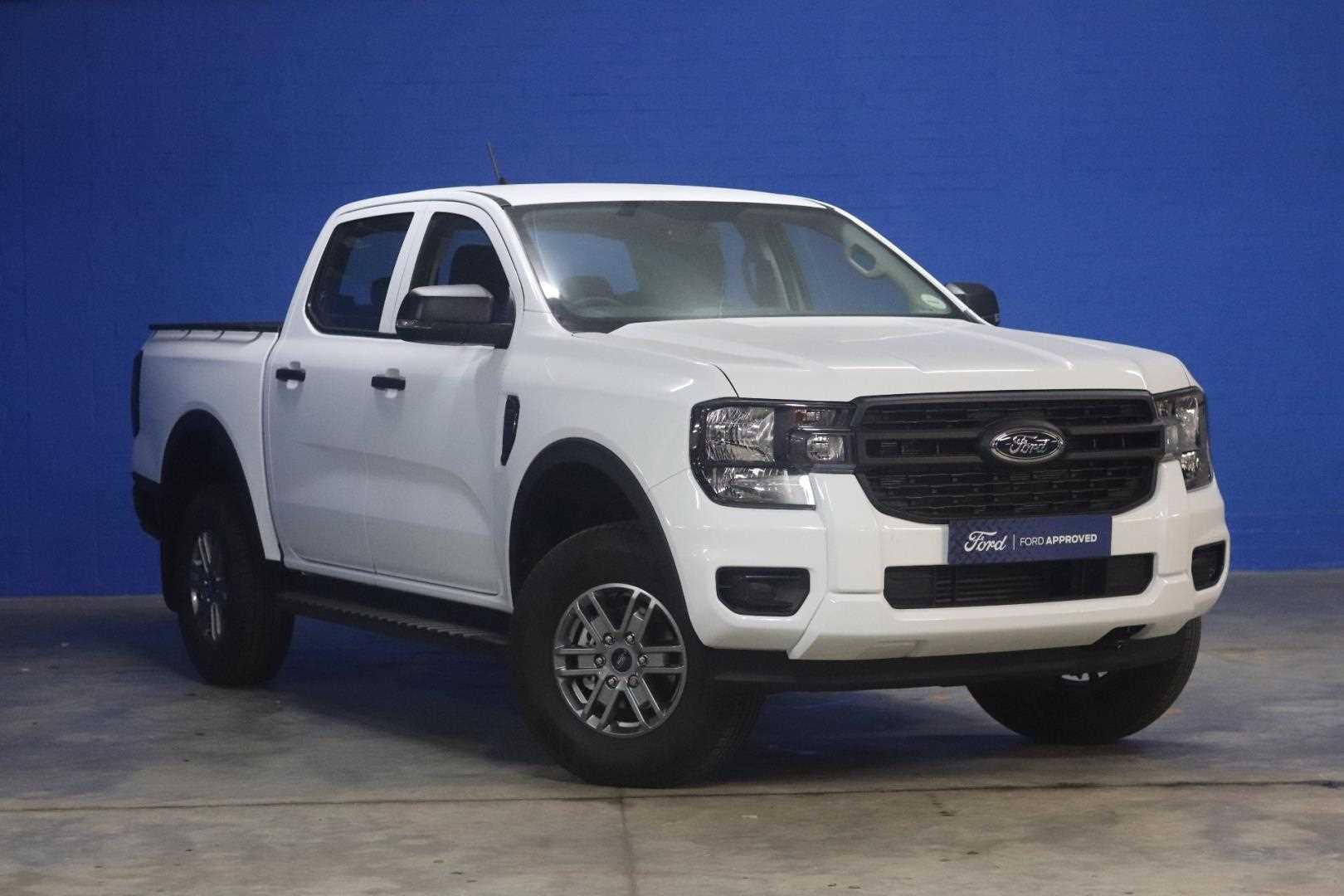 Ford-2.0L Turbo Double Cab XL 4X2 HR 6AT2024-Eastern-Cape-Motors-Demo fleet