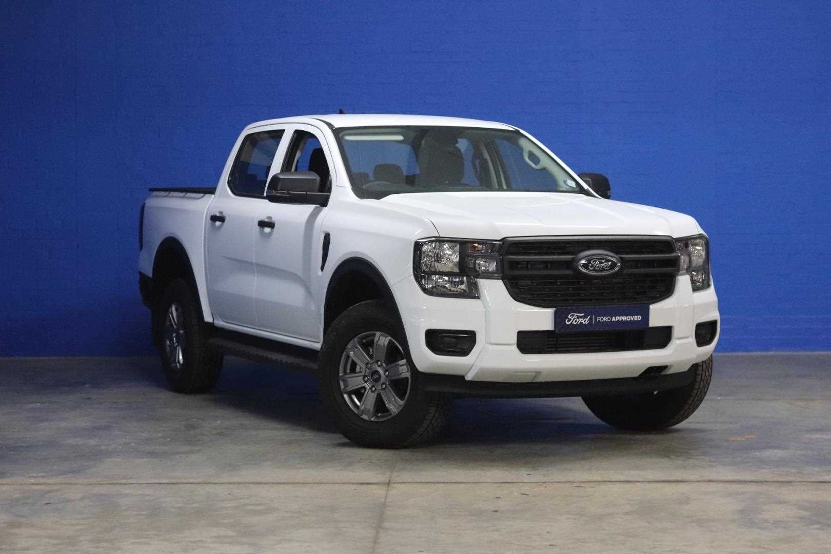 Ford-2.0L Turbo Double Cab XL 4X2 HR 6MT2024-Eastern-Cape-Motors-Demo/Loaner Fleet