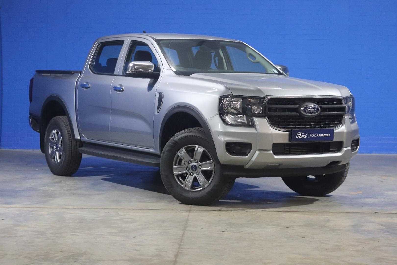 Ford-2.0L Turbo Double Cab XL 4X2 HR 6AT2024-Eastern-Cape-Motors-Demo/Loaner Fleet