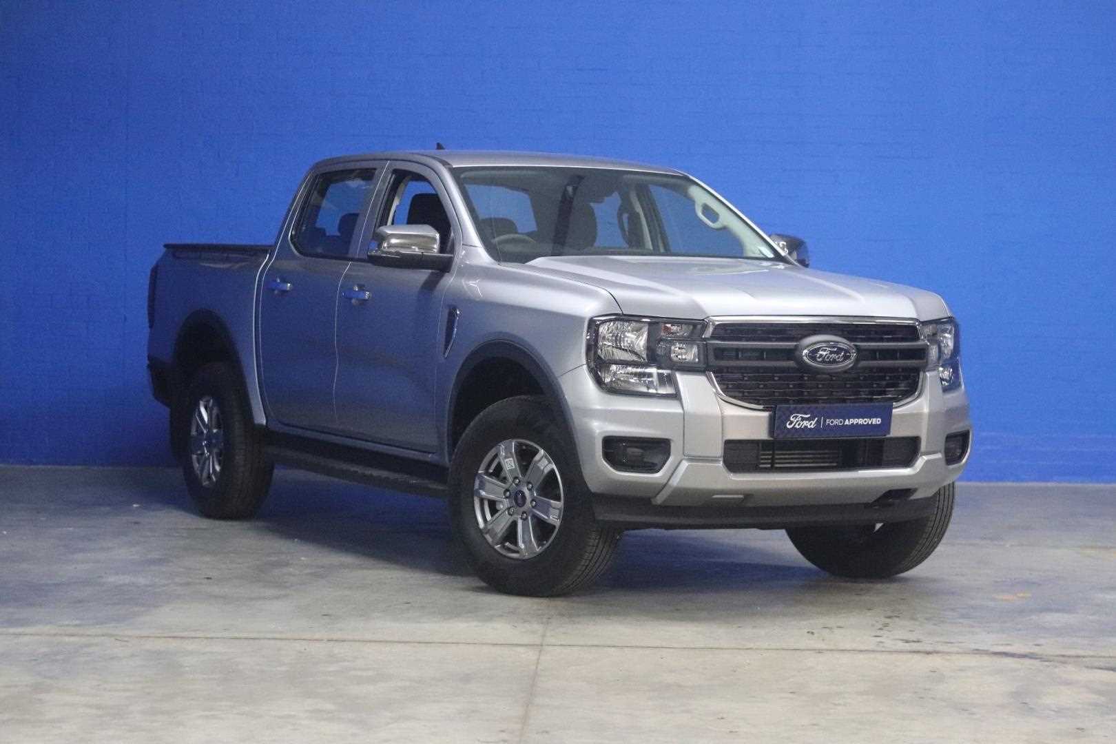 Ford-2.0L Turbo Double Cab XL 4X2 HR 6AT2024-Eastern-Cape-Motors-Demo/Loaner Fleet