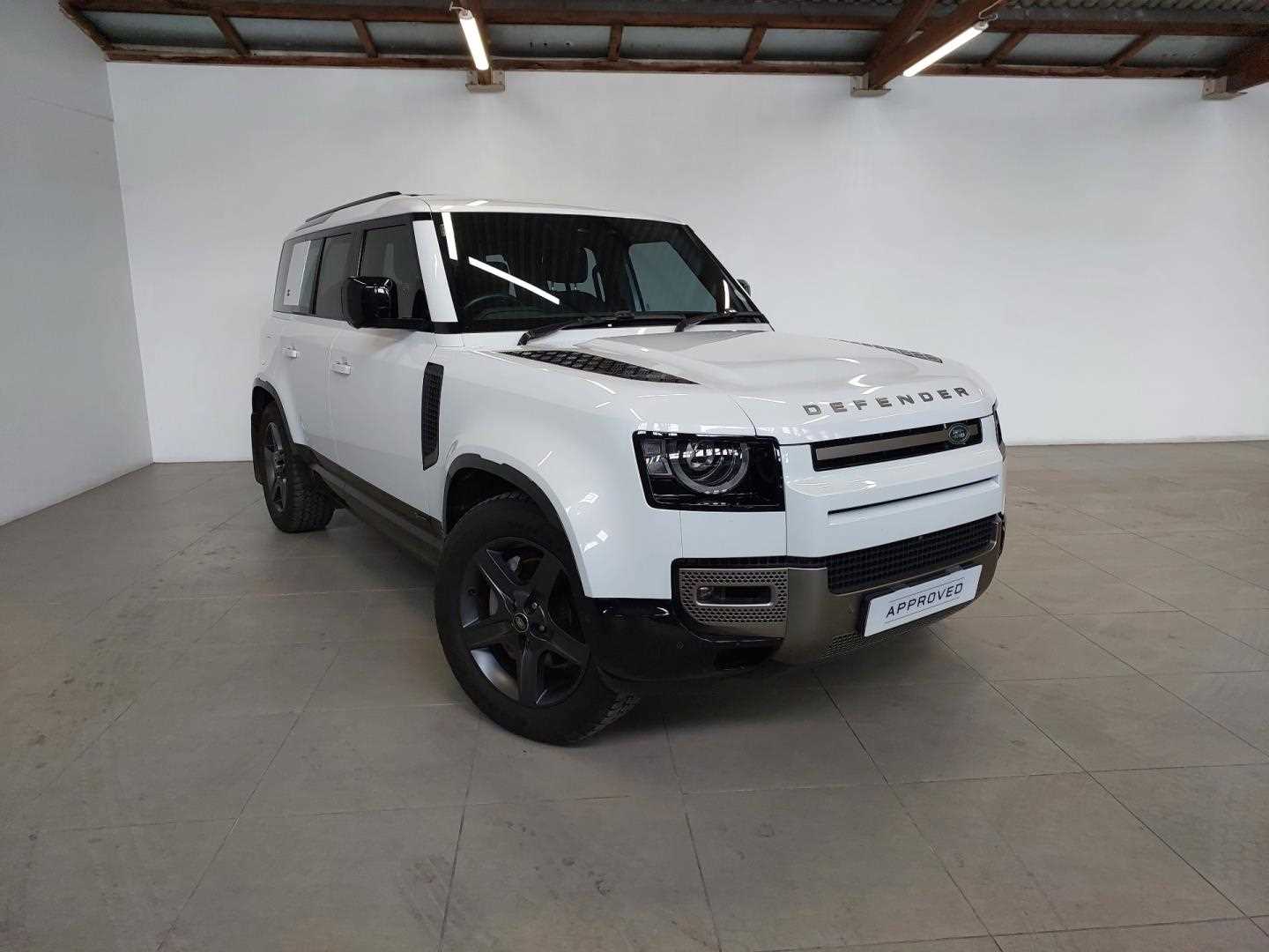 Land Rover-110 AWD 3.0 D 221kW D300 X-Dynamic HSE2021-Eastern-Cape-Motors-Used Showroom