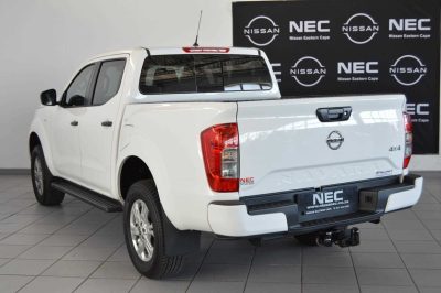 Nissan-2.5D SE Plus 4X4 MT Double Cab2023-Eastern-Cape-Motors-Demonstrator