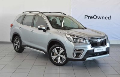 Subaru-2.0 iS ES CVT2020-Eastern-Cape-Motors-Used Car Lot