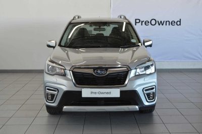 Subaru-2.0 iS ES CVT2020-Eastern-Cape-Motors-Used Car Lot