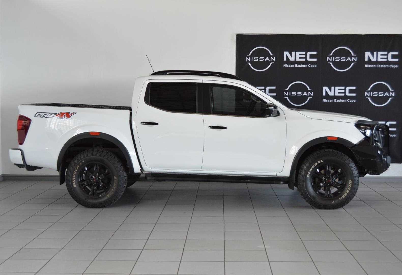 Nissan-2.5D Pro-4X 4x4 AT Double Cab2024-Eastern-Cape-Motors-Demonstrator