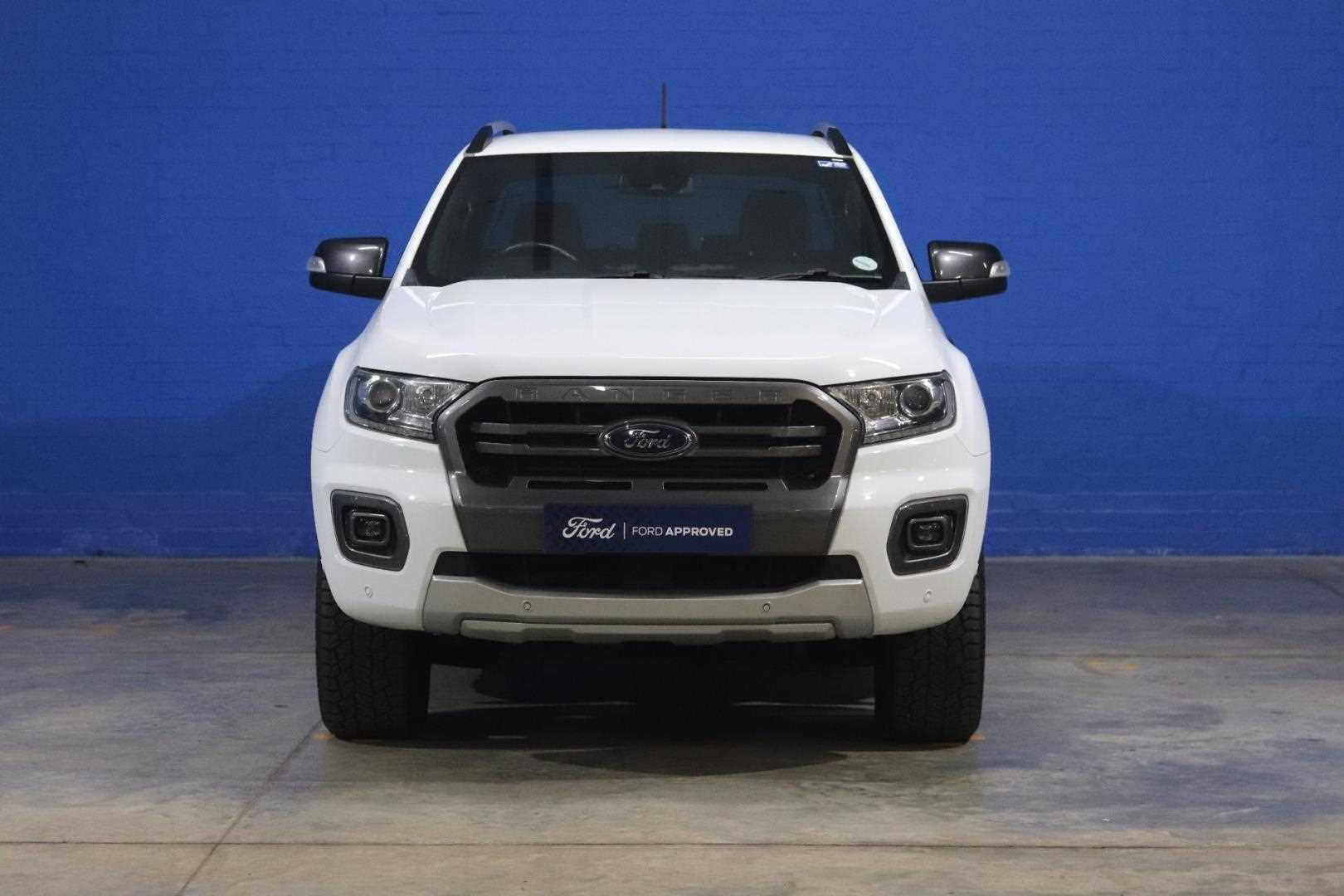 Ford-2.0d Bi-Turbo Wildtrak D/C P/U A/T 4X42020-Eastern-Cape-Motors-Showroom Used