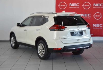 Nissan-2.5 Acenta 4X4 CVT2020-Eastern-Cape-Motors-Refurb