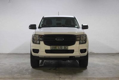 Ford-2.0L Turbo Double Cab XL 4X2 HR 6AT2025-Eastern-Cape-Motors-Used Showroom