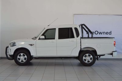 Mahindra-2.2 mHawk DC 4x2 S62024-Eastern-Cape-Motors-Mazda Showroom