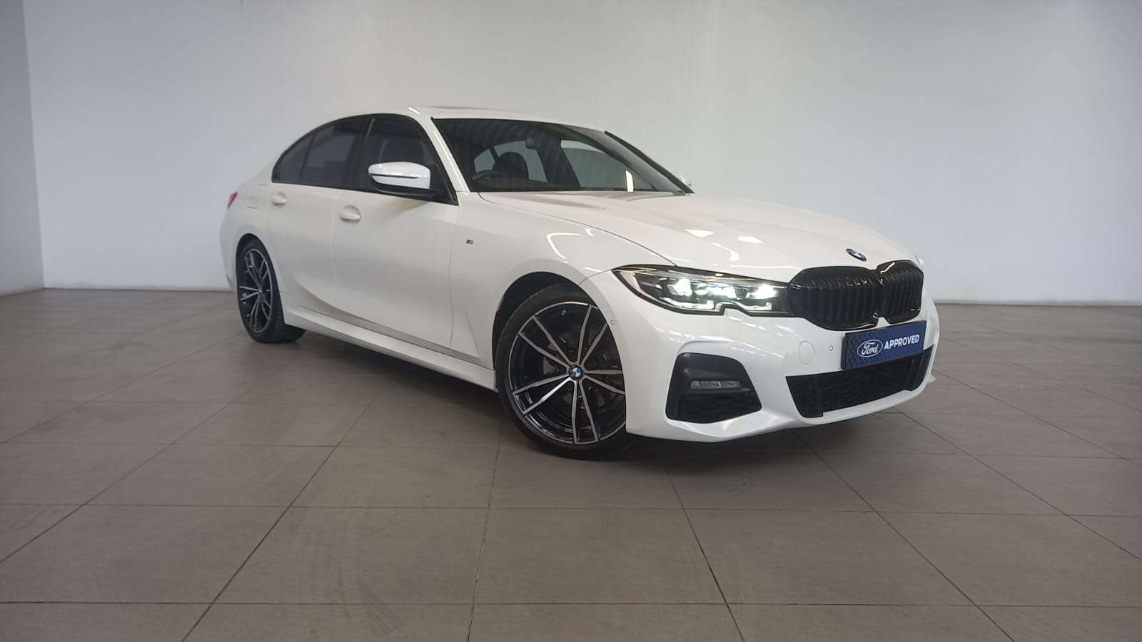 BMW-320i A/T (G20)2022-Eastern-Cape-Motors-Showroom Used
