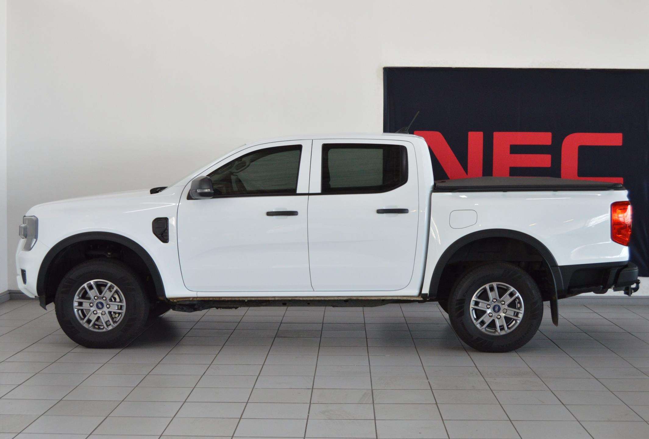 Ford-2.0L Turbo XL 4X2 HR 6AT Double Cab2025-Eastern-Cape-Motors-Demonstrator