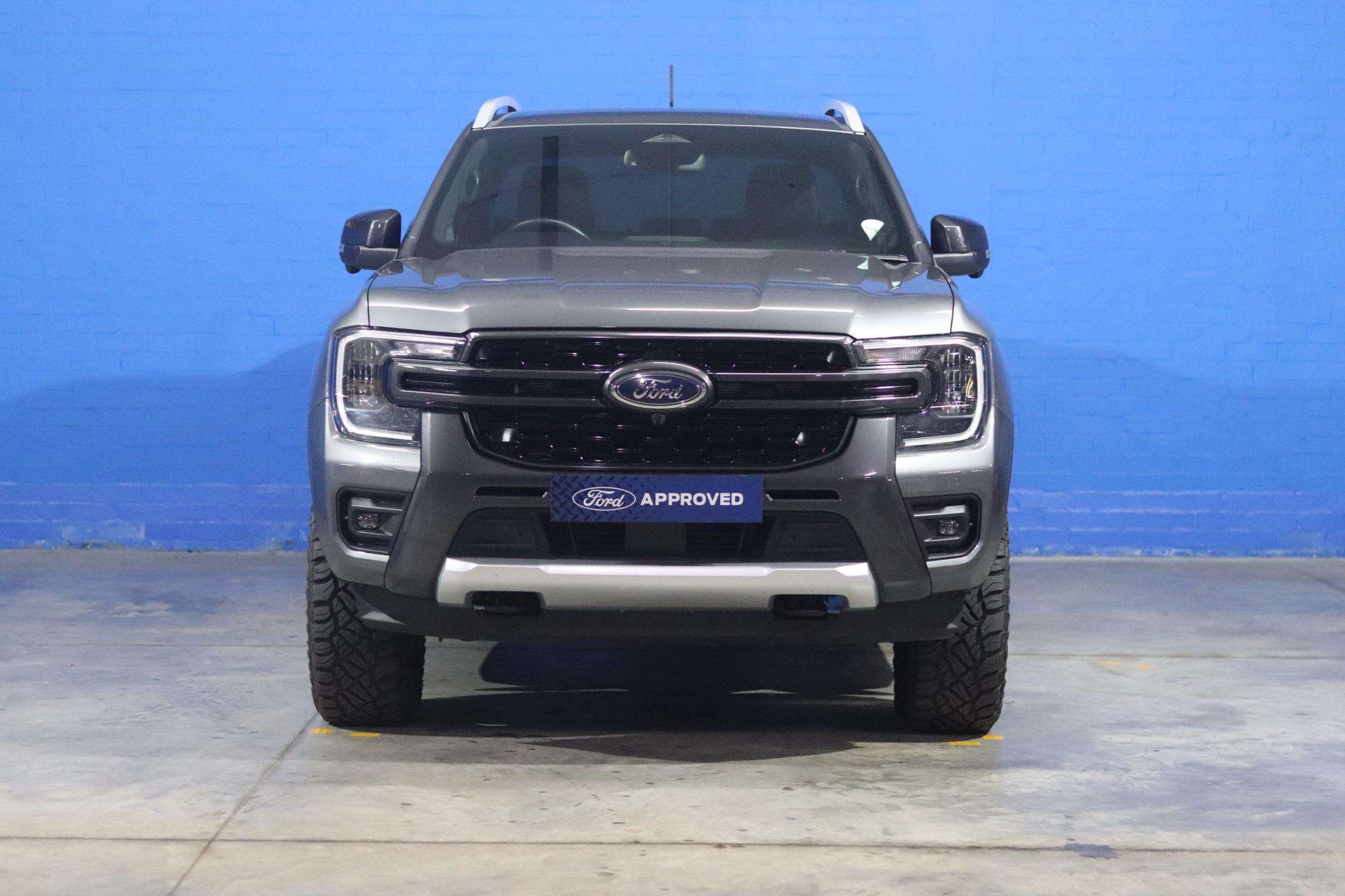 Ford-2.0D BI-Turbo Wildtrak 4X4 A/T D/C P/U2024-Eastern-Cape-Motors-Showroom Used