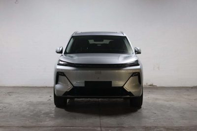 Geely-Em-I Apex (18''Wheel)2025-Eastern-Cape-Motors-Demo/Loaner Fleet