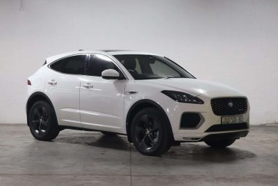 Jaguar-AWD 2.0 D 147kW D200 R-Dynamic S2022-Eastern-Cape-Motors-Used Showroom