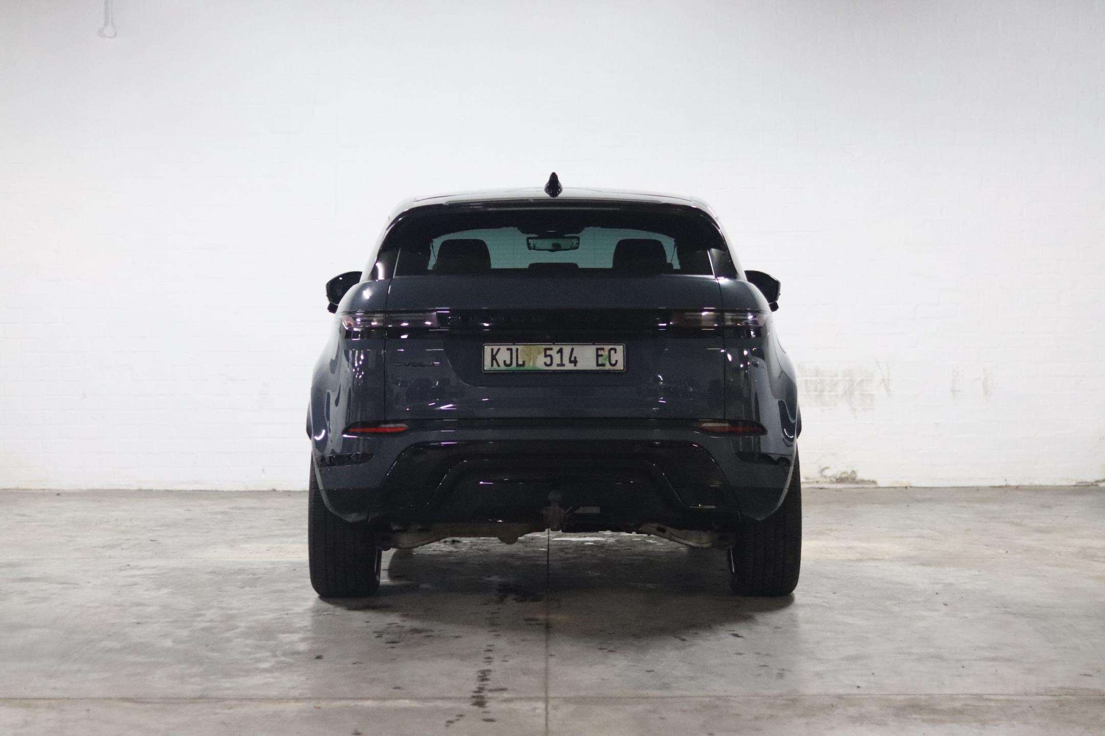 Land Rover-2.0D HSE R-Dynamic 147KW (D200)2024-Eastern-Cape-Motors-Used Showroom