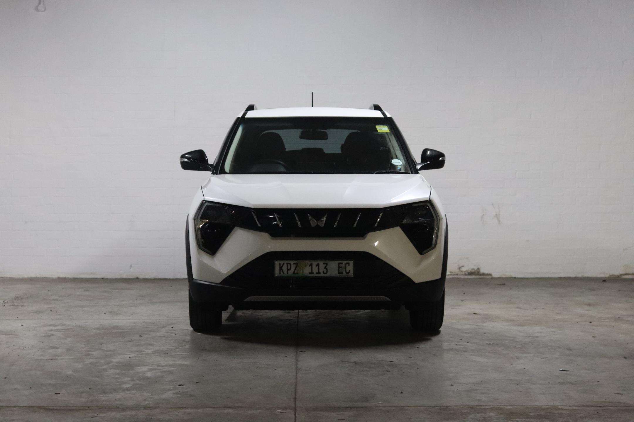 Mahindra-1.2 AX5 AT2024-Eastern-Cape-Motors-Demo/Loaner Fleet