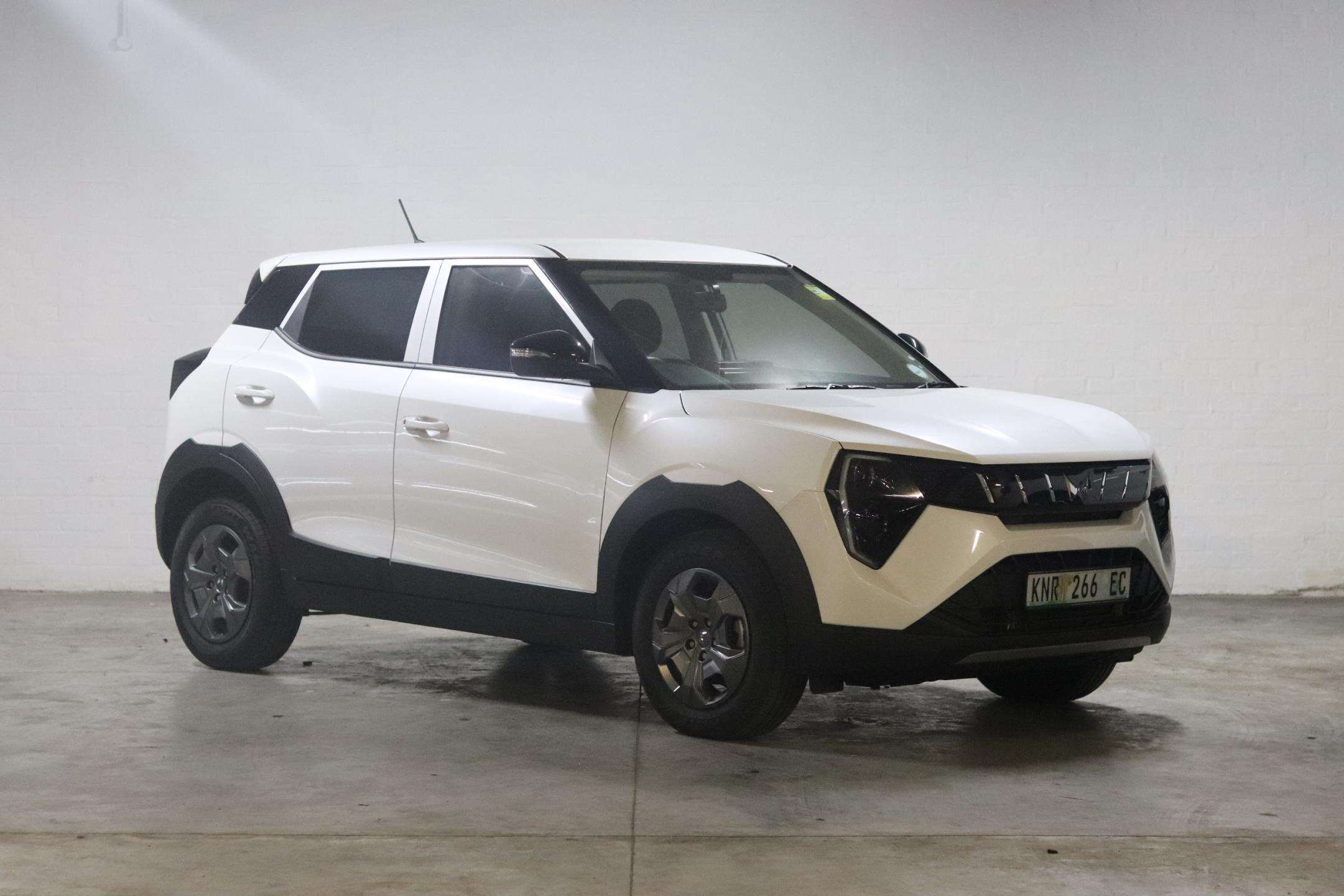 Mahindra-1.2T MX2 A/T2025-Eastern-Cape-Motors-Demo/Loaner Fleet