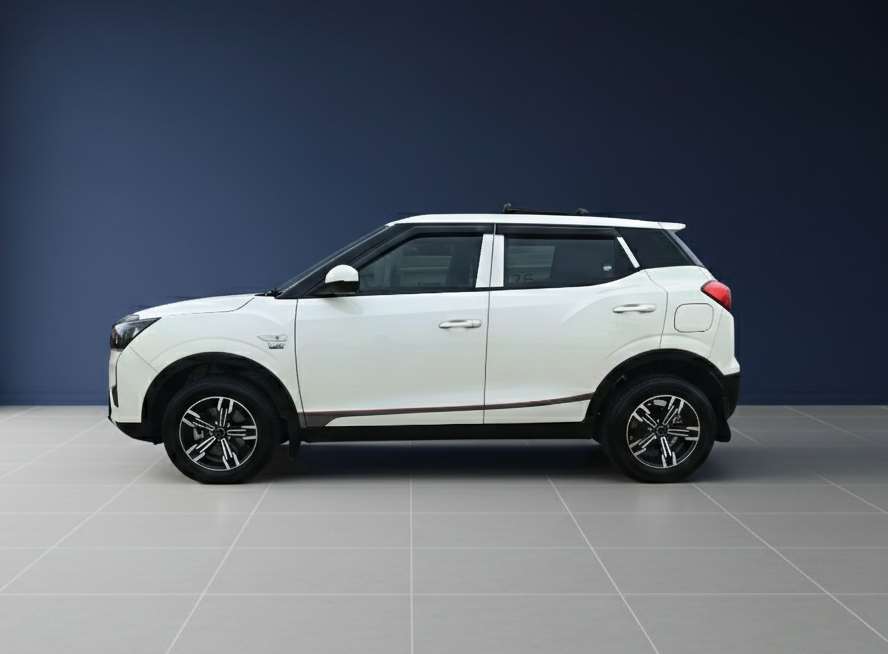 Mahindra-1.2T SE (W4)2024-Eastern-Cape-Motors-Showroom