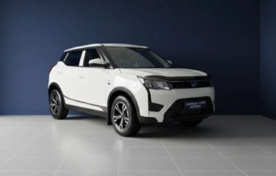 Mahindra-1.2T SE (W4)2024-Eastern-Cape-Motors-Showroom