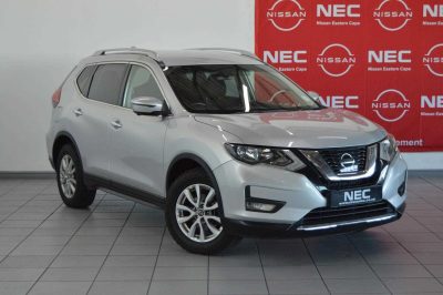 Nissan-2.5 Acenta 4X4 CVT2020-Eastern-Cape-Motors-Demonstrator