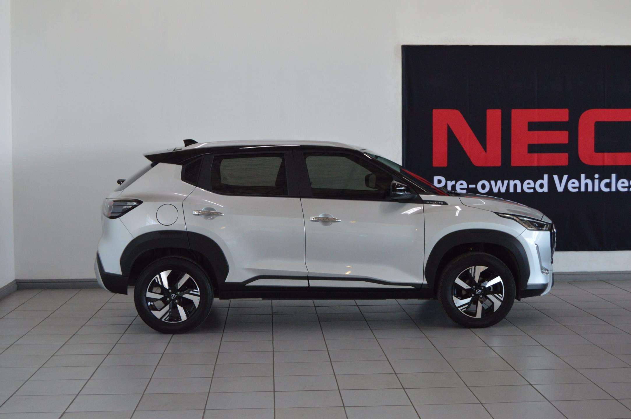 Nissan-1.0 Turbo Acenta MT (DD0)2026-Eastern-Cape-Motors-Demonstrator