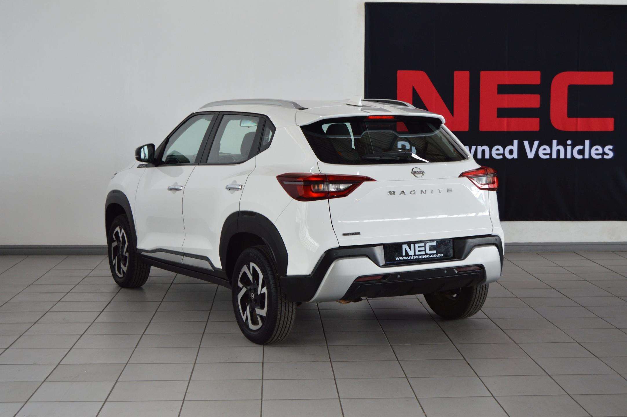 Nissan-1.0 Turbo Acenta2025-Eastern-Cape-Motors-Demonstrator