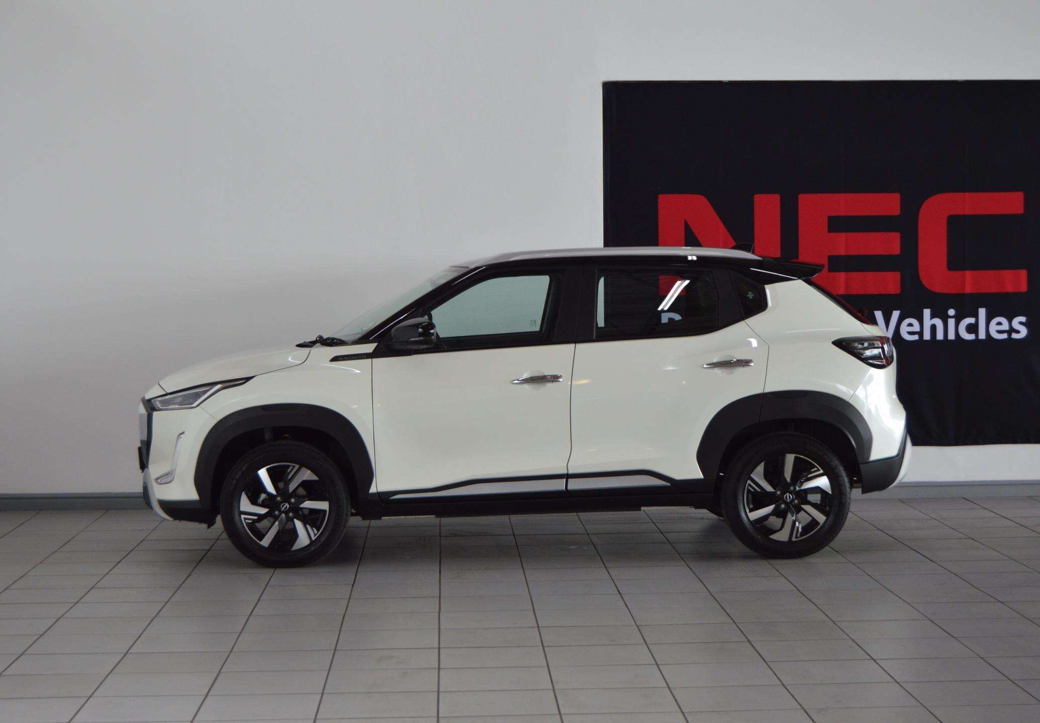 Nissan-1.0 Turbo Acenta CVT (DD0)2026-Eastern-Cape-Motors-Demonstrator