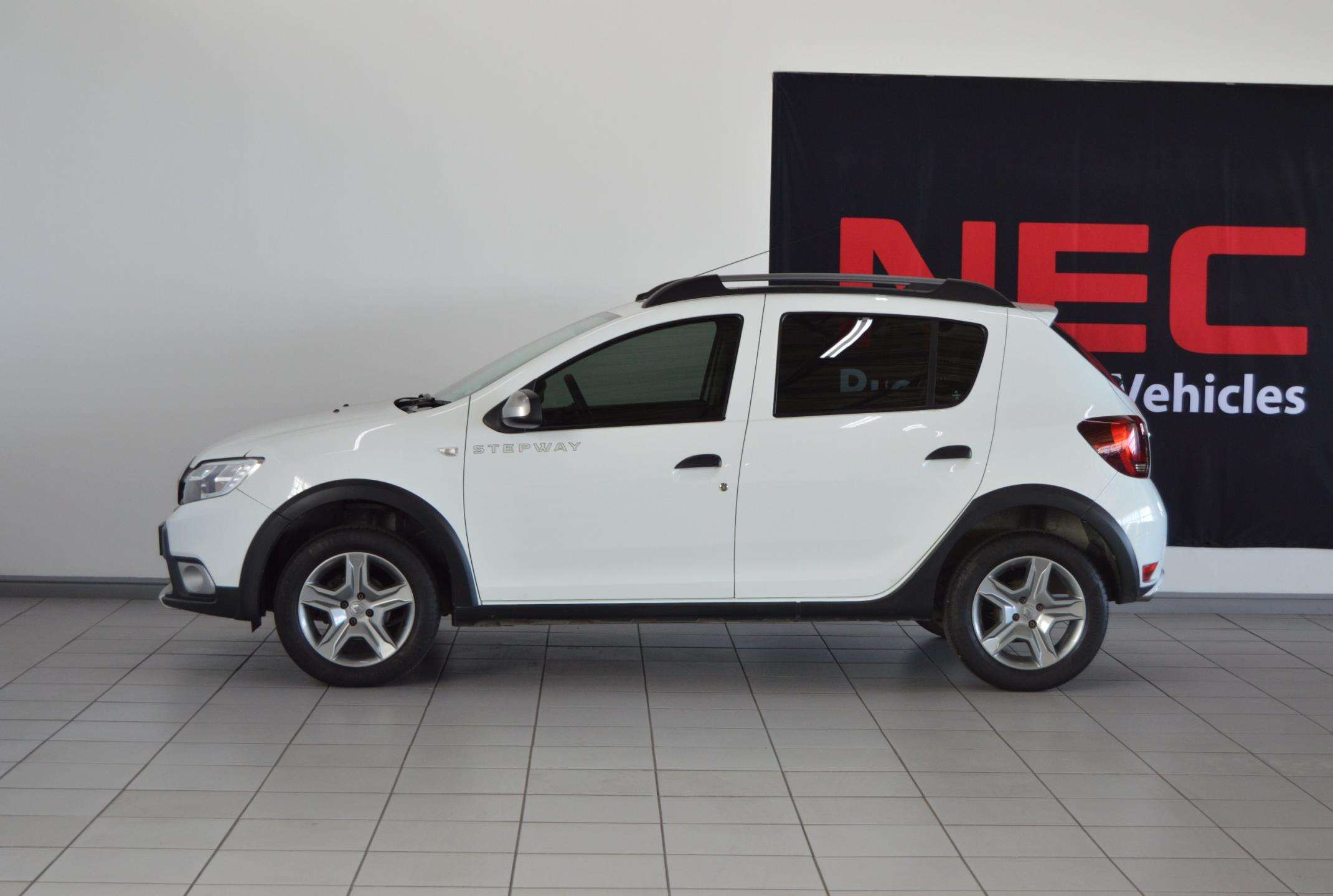 Renault-900T Stepway Expression2021-Eastern-Cape-Motors-Refurb
