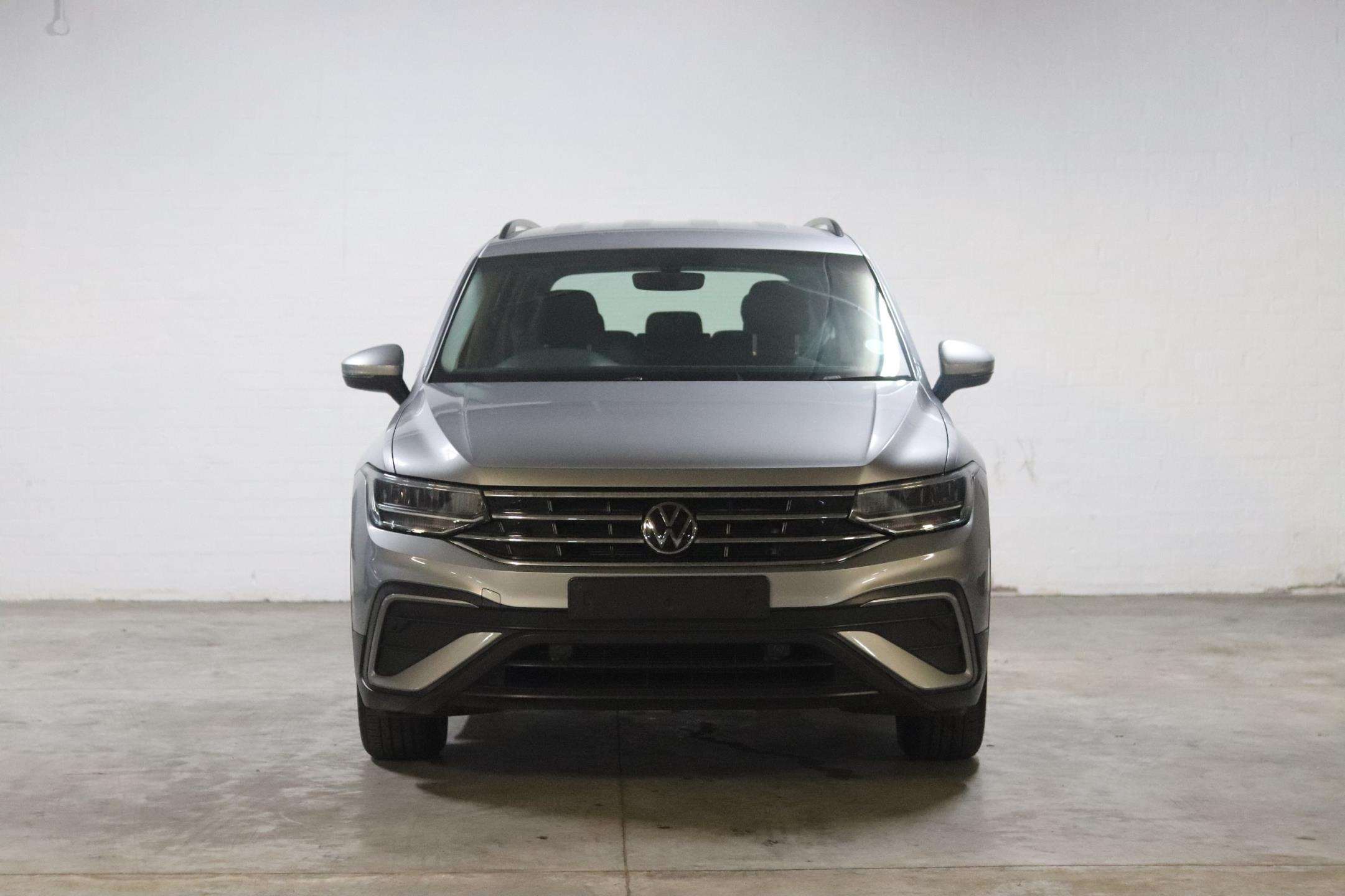 Volkswagen-Allspace 1.4 TSI DSG (110KW)2024-Eastern-Cape-Motors-Used Showroom