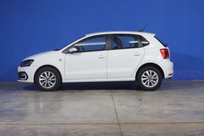 Volkswagen-1.6 Life A/T 5DR2024-Eastern-Cape-Motors-Showroom Used