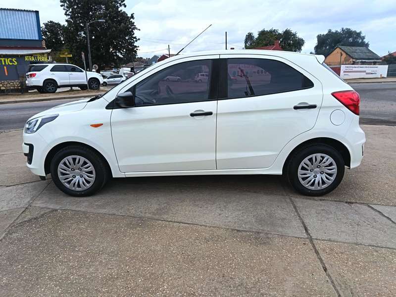 Ford-1.5 Ambiente 5MT 5DR2021-Eastern-Cape-Motors-Showroom