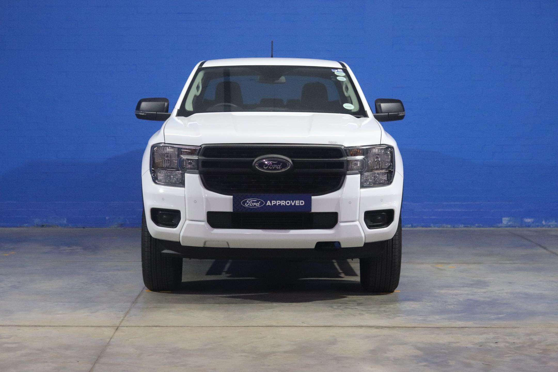 Ford-2.0L XL D/C P/U A/T 4X22025-Eastern-Cape-Motors-Showroom Used