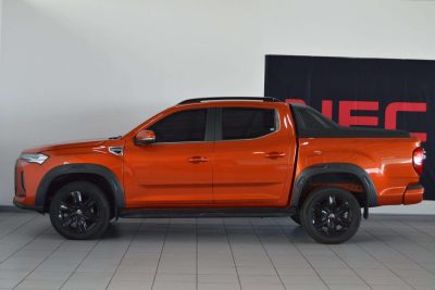 LDV-Max Luxe 4X4 AT Double Cab (160KW)2025-Eastern-Cape-Motors-Refurb
