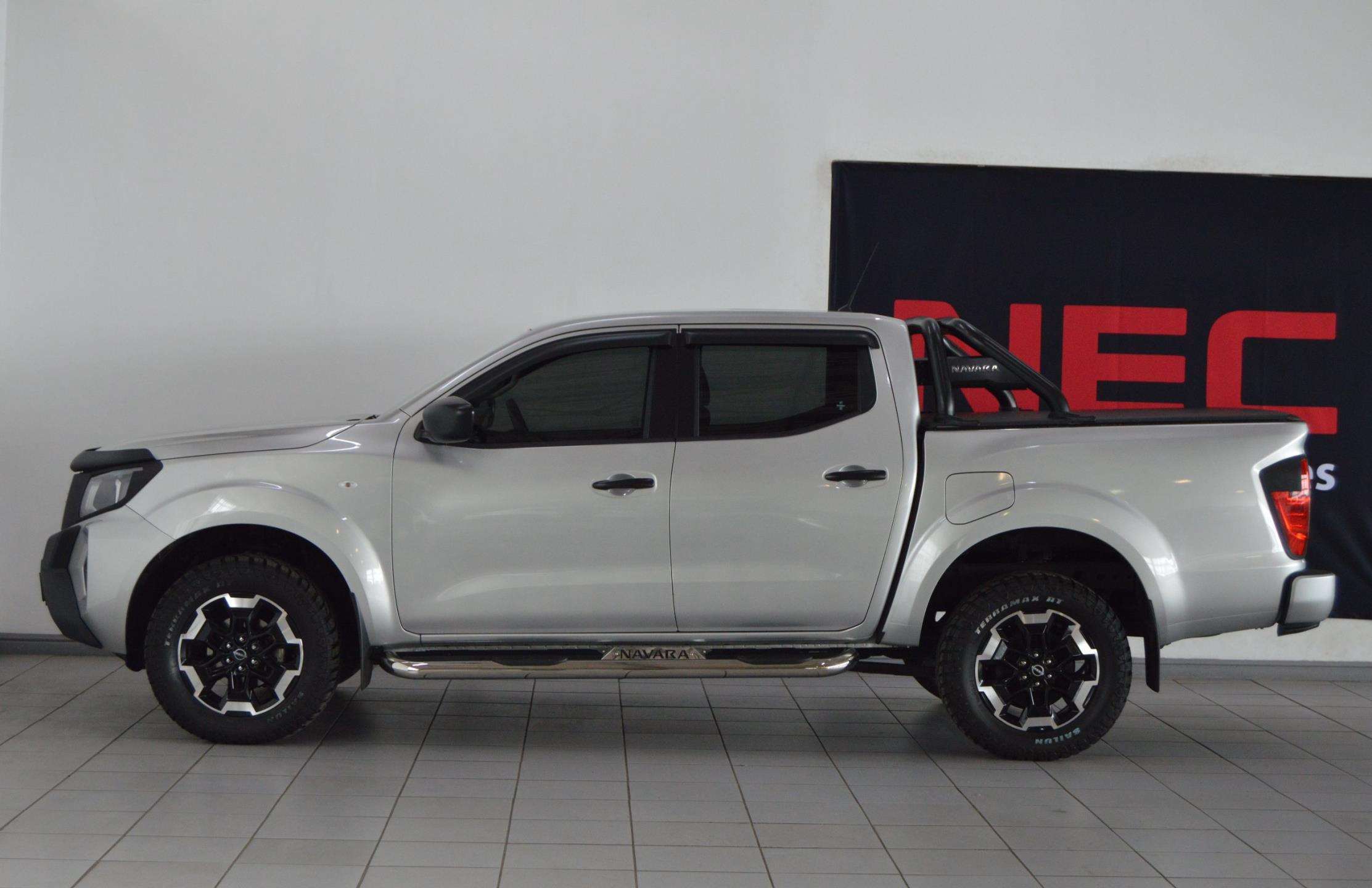Nissan-2.5D SE MT 4X2 Double Cab2026-Eastern-Cape-Motors-Demonstrator