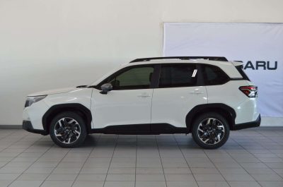Subaru-2.5 Touring CVT2026-Eastern-Cape-Motors-Demo Loaner/Fleet