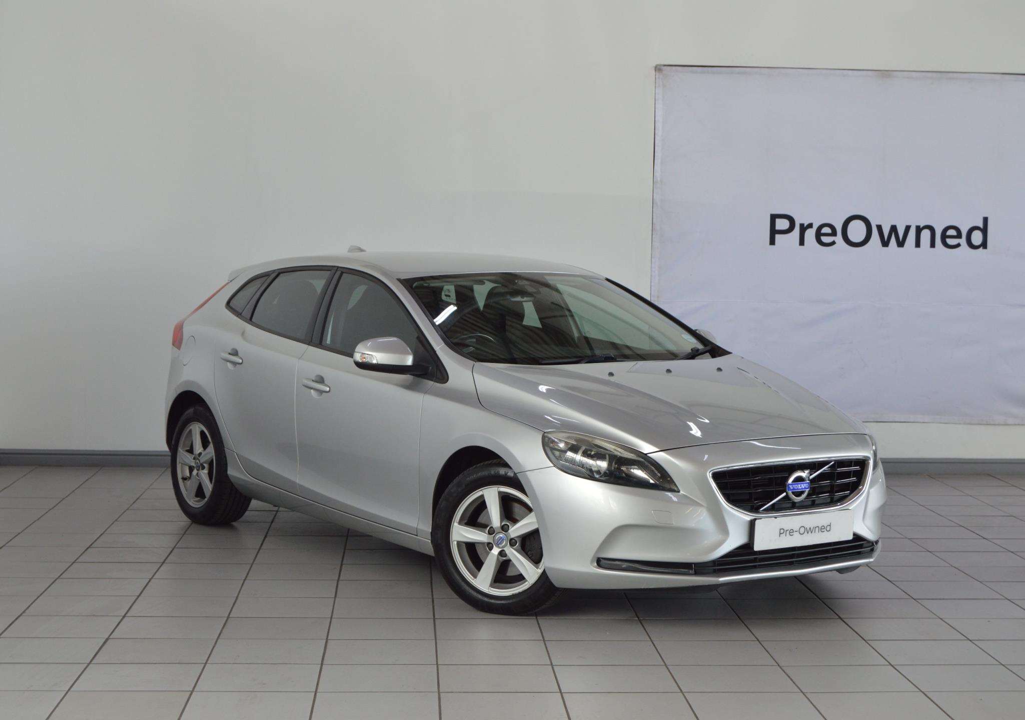 Volvo-T3 Manual Essential2015-Eastern-Cape-Motors-Mazda Showroom