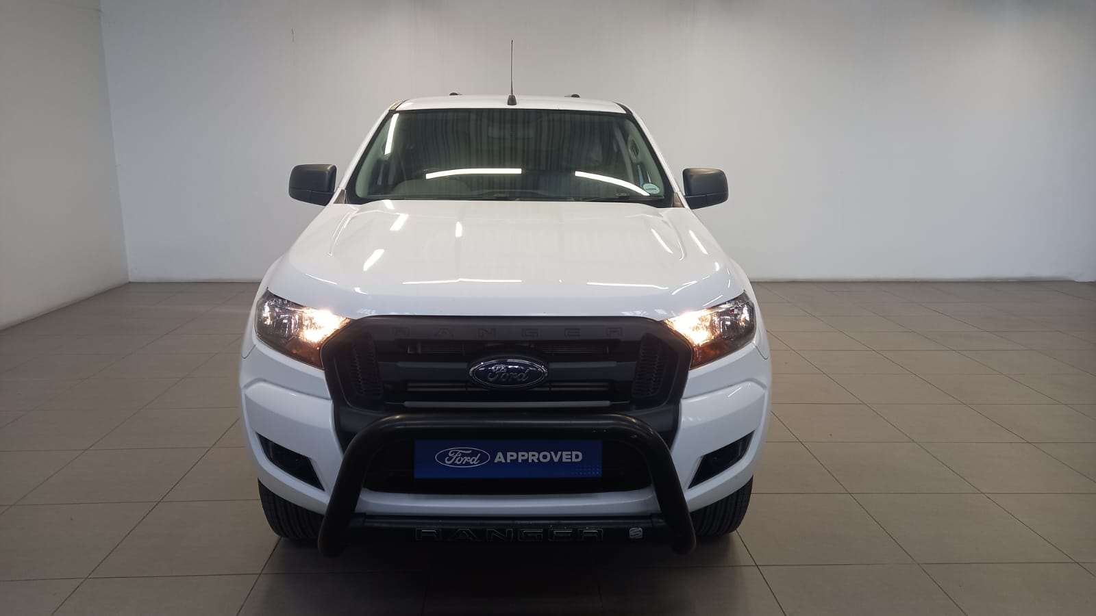Ford-2PJ1 2.2TDCI DOUBLE CAB XL 6MT 4X22018-Eastern-Cape-Motors-Showroom Used