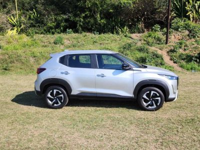 Nissan-1.0 Visia MT (DD0)2025-Eastern-Cape-Motors-Showroom