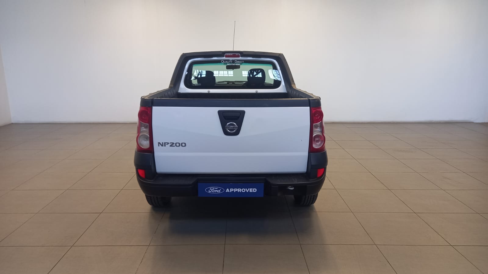 Nissan-NP200 1.6 P/U S/C2019-Eastern-Cape-Motors-Showroom Used