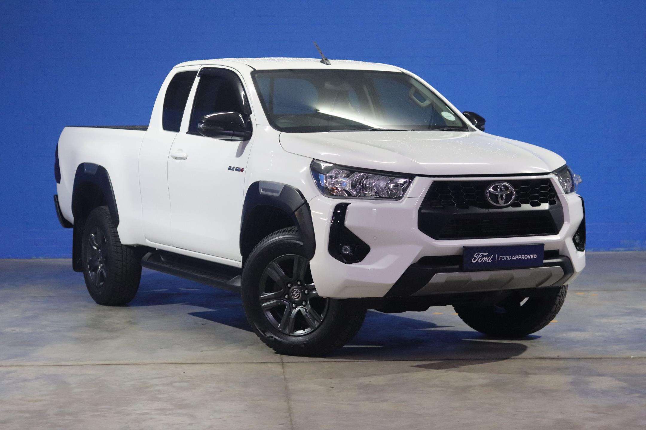 Toyota-2.4 GD-6 RB E/Cab P/U MT 4X22024-Eastern-Cape-Motors-Showroom Used
