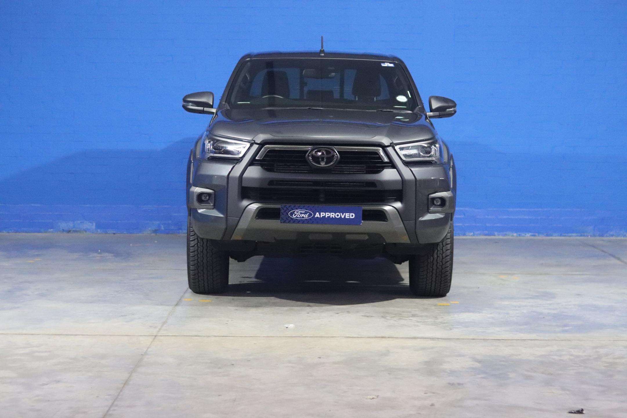 Toyota-2.8 GD-6 RB Legend RS D/C P/U A/T 4X42023-Eastern-Cape-Motors-Showroom Used