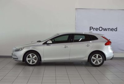 Volvo-T3 Manual Essential2015-Eastern-Cape-Motors-Mazda Showroom