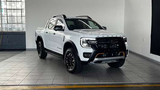 Ford-LFNC  2.0L Bi Turbo Double Cab Wildtrak X  4WD 10AT2025-Eastern-Cape-Motors-Demo fleet