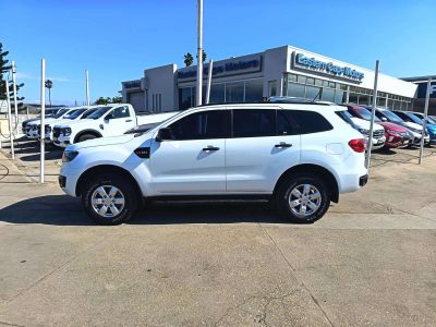 Ford-2.2 TDCi XLS 6AT 4X22019-Eastern-Cape-Motors-Showroom