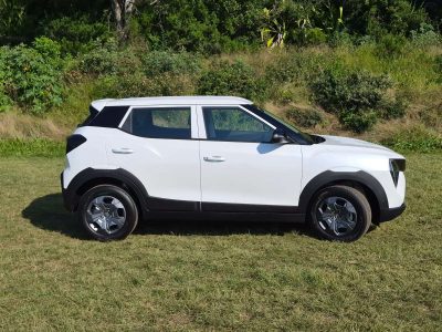 Mahindra-1.2T MX2 A/T2026-Eastern-Cape-Motors-Showroom