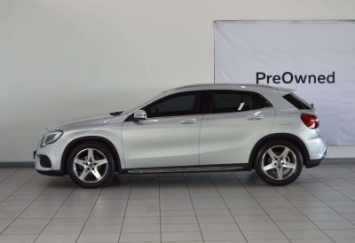 Mercedes-Benz-200 A/T2018-Eastern-Cape-Motors-Mazda Showroom