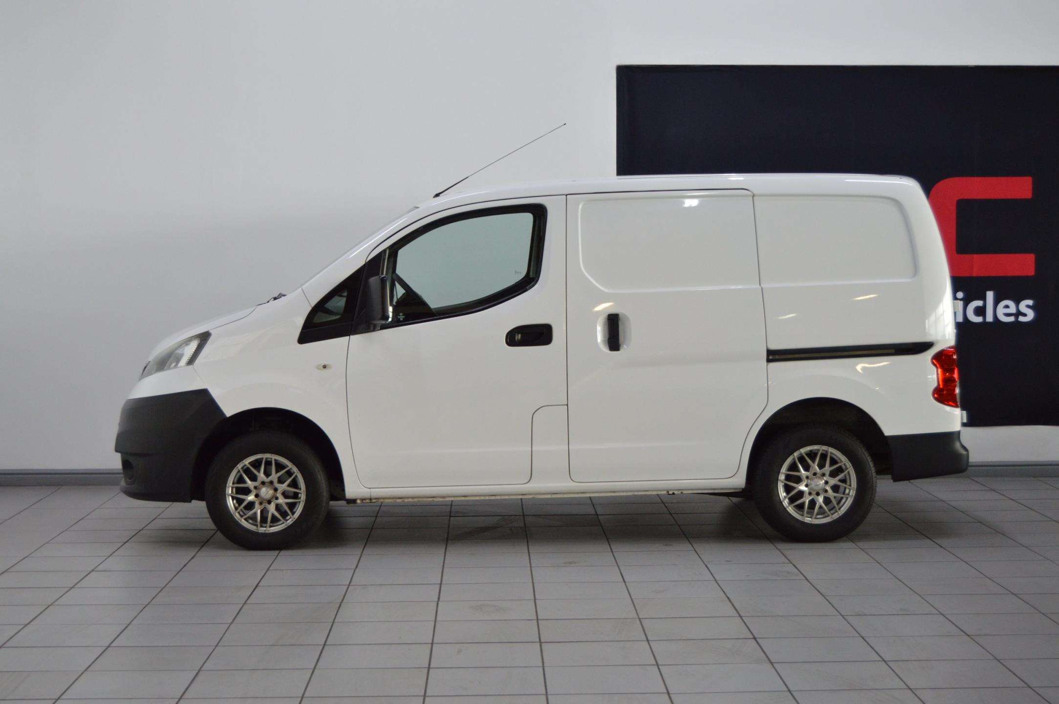 Nissan-1.6i MT Visia Panelvan2017-Eastern-Cape-Motors-Demonstrator
