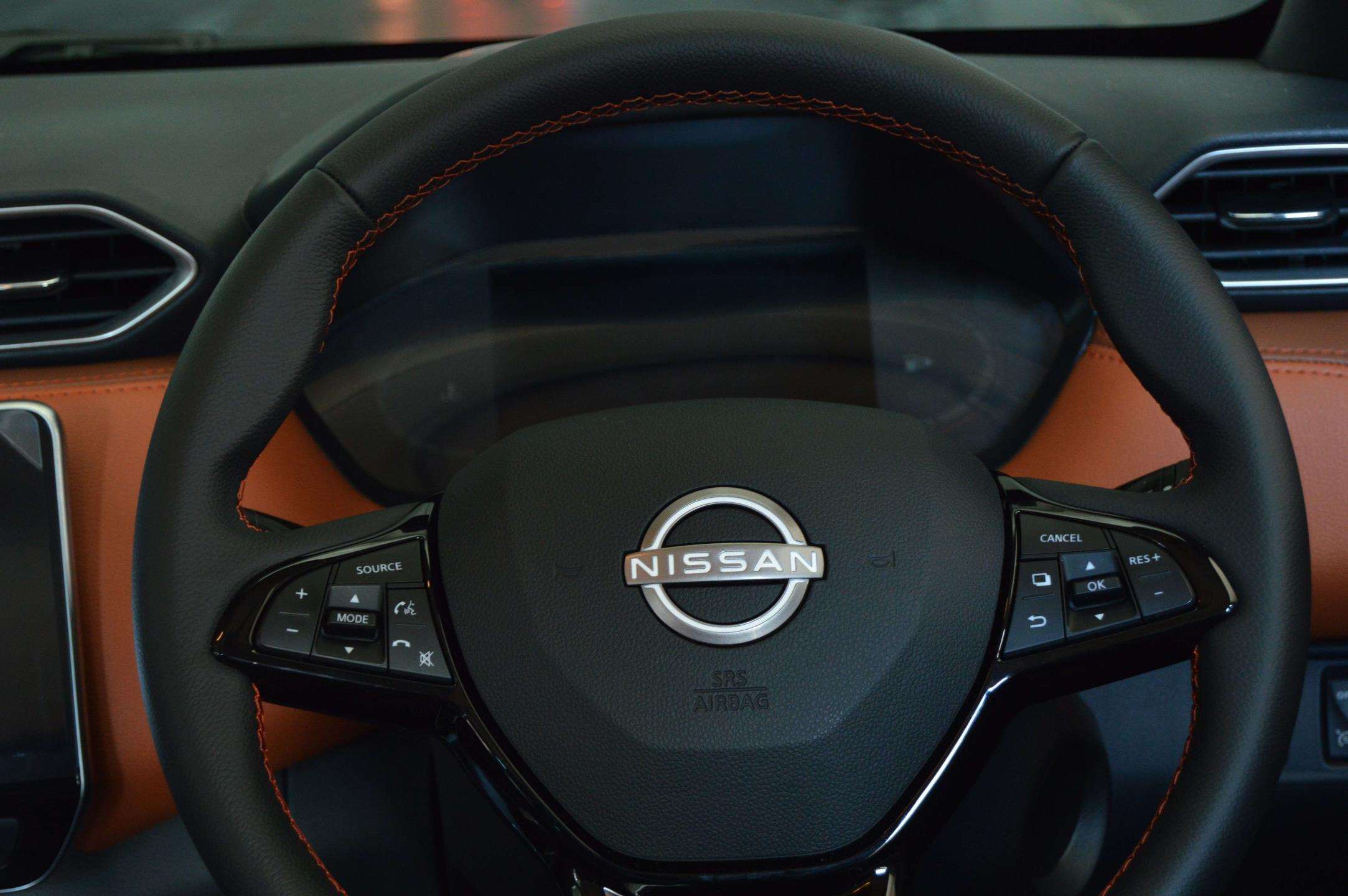 Nissan-1.0 Turbo Acenta Plus CVT (DD0)2026-Eastern-Cape-Motors-Demonstrator