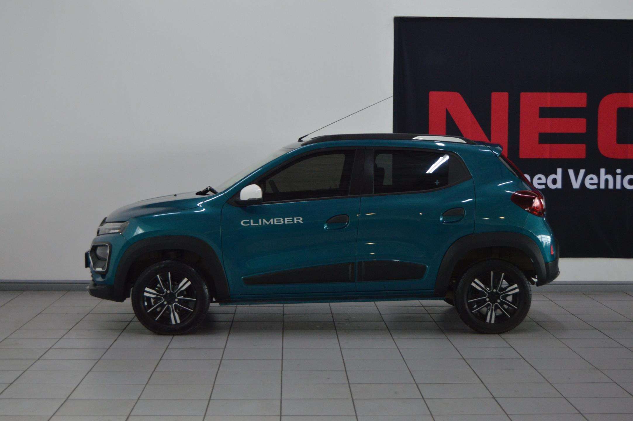 Renault-1.0L Climber S&C Airbags2026-Eastern-Cape-Motors-Demonstrator