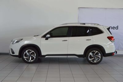 Subaru-2.0 iS ES CVT2022-Eastern-Cape-Motors-Used Car Lot